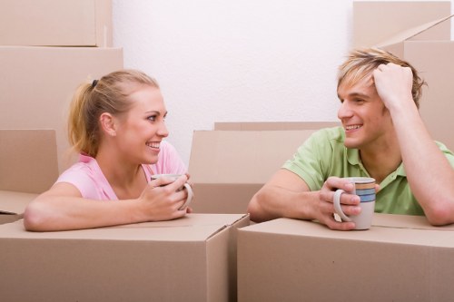 Professional packing and unpacking services in Harringay for a smooth home move