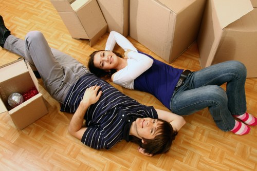 Commercial moving truck service in Harringay for offices and shops